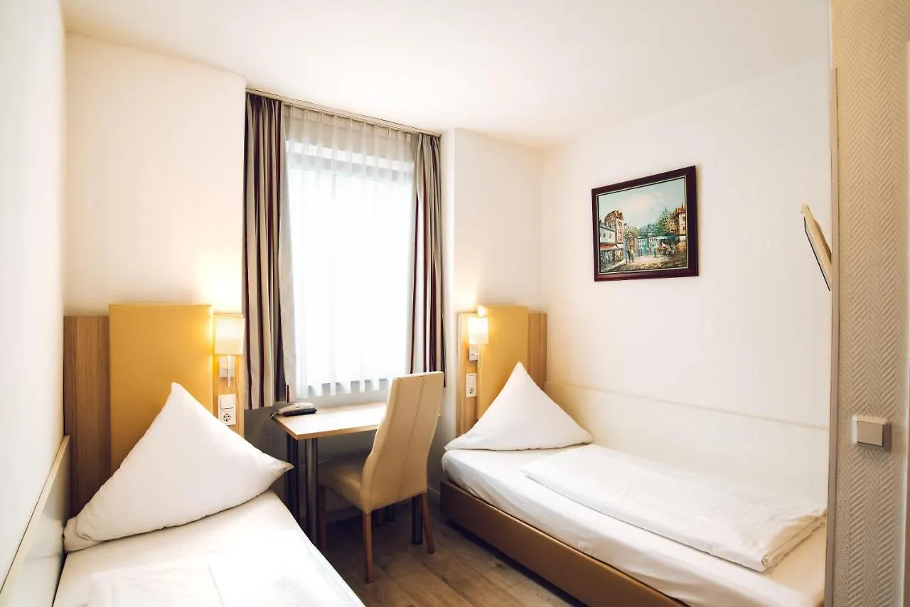 Hotel Domblick Garni Cologne